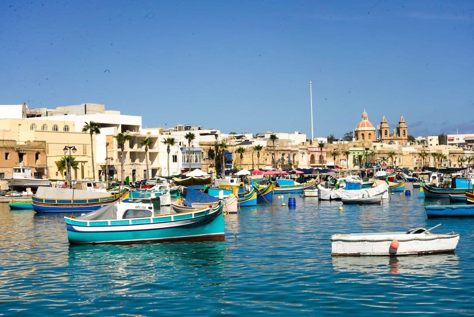 malta-Marsaxlokk-puerto-barcos-luzzus.jpg