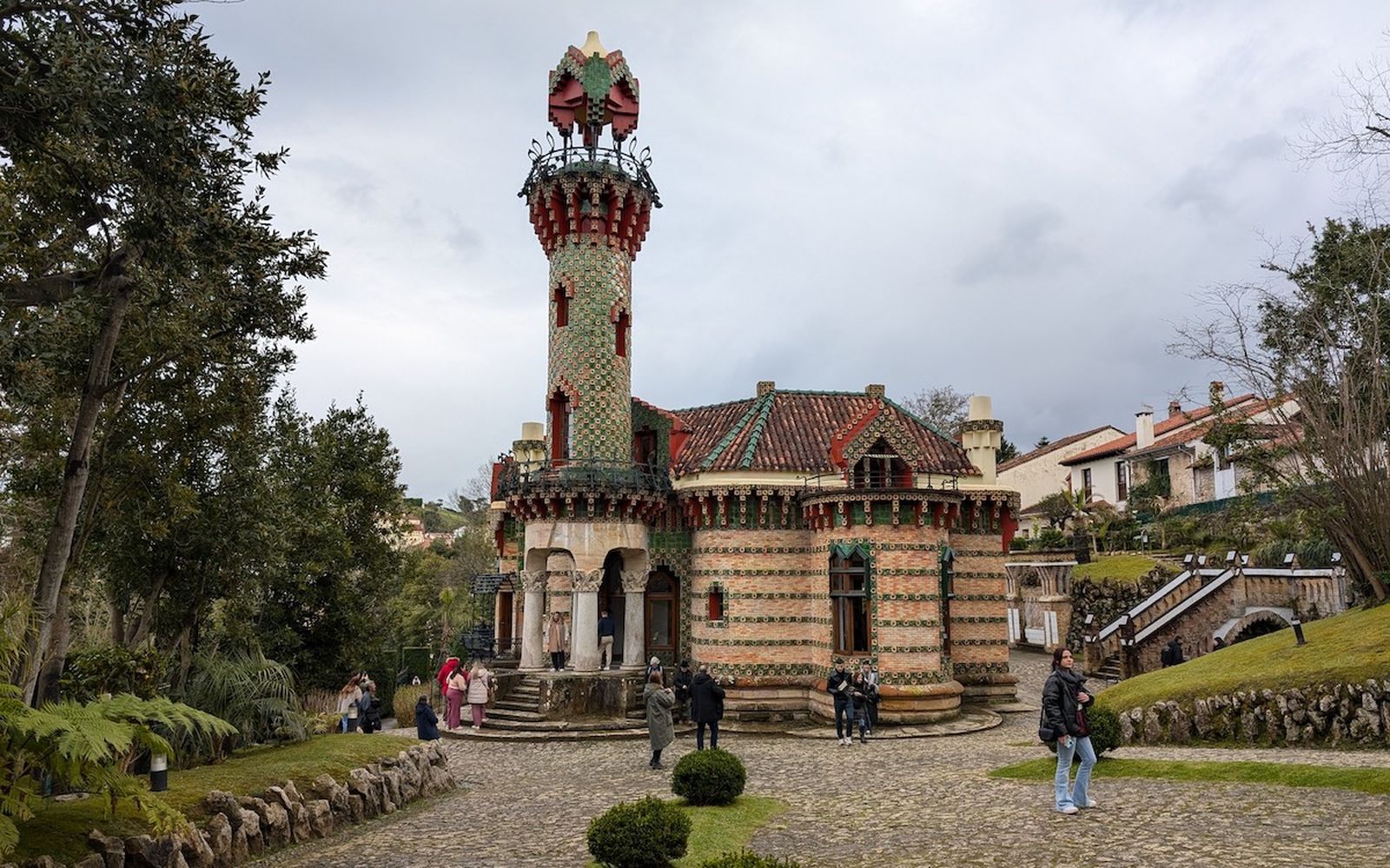 Capricho de Gaudi en Comillas, Cantabria
