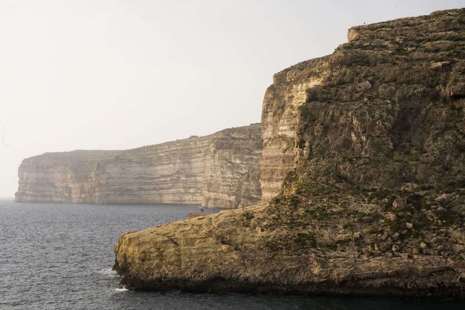 malta-costa-acantilados.jpg